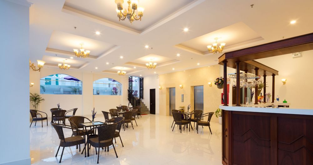 Bonjour Nha Trang Hotel