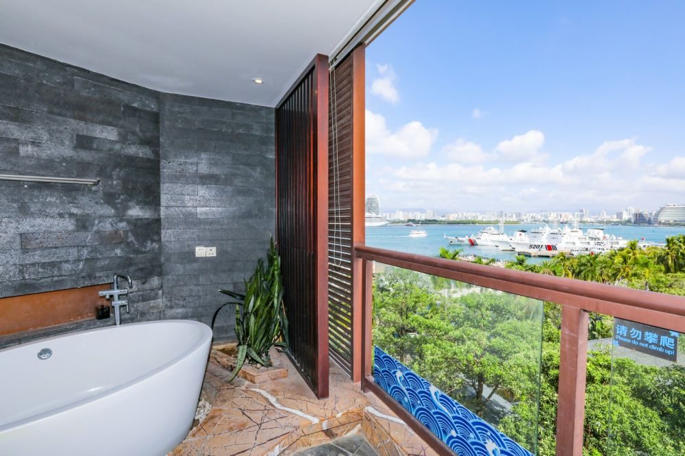 Sanya Marina Sea View Hotel (ex Marina Spa Hotel Sanya)