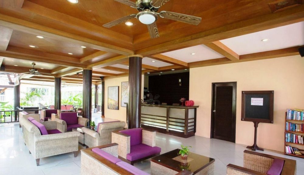 KATA POOLSIDE RESORT