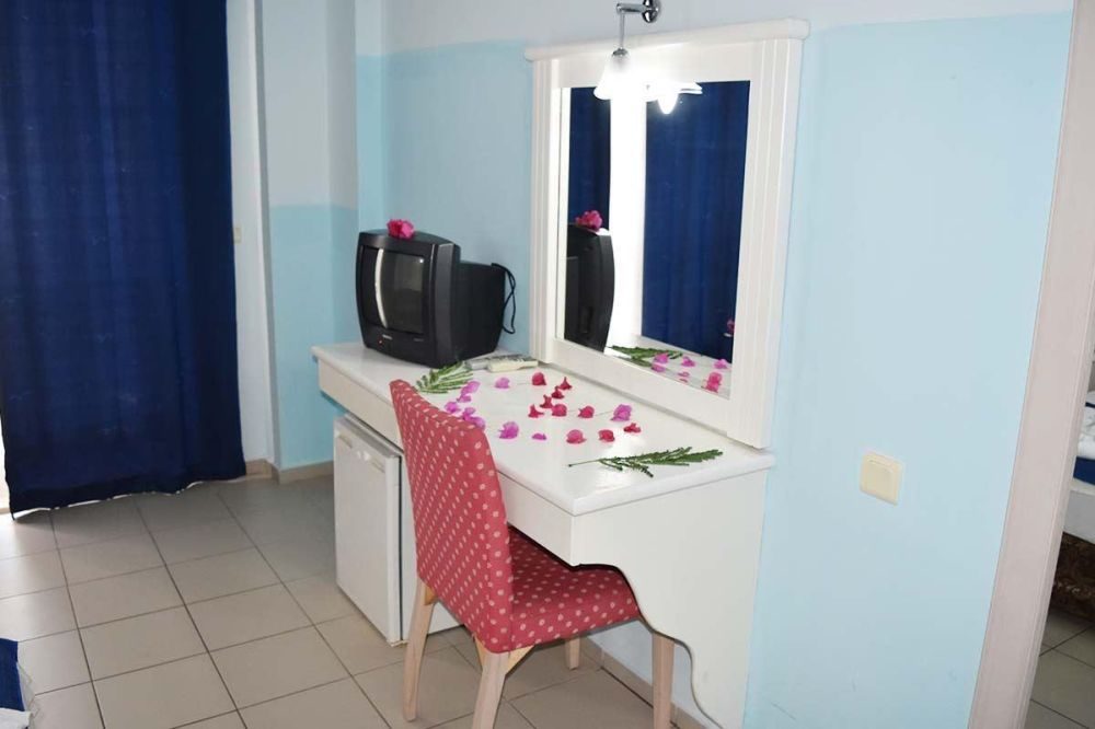 ARES BLUE HOTEL