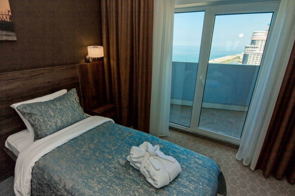 SKY INN