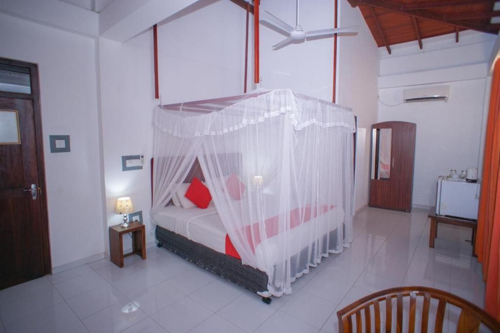 Prime Time Hotel Unawatuna