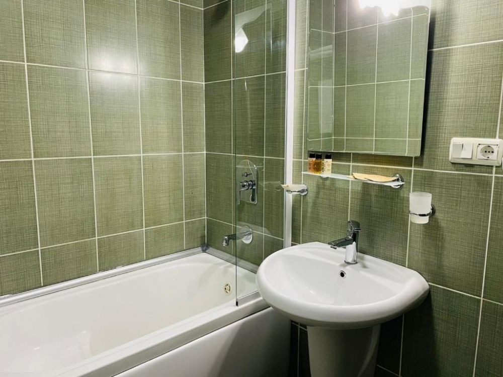 AURA BOUTIQUE HOTEL