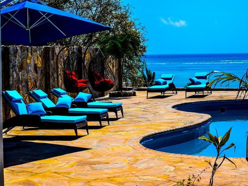 Sea Crest Hotel
