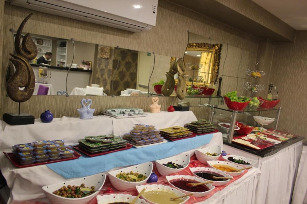 DIAMOND ROYAL HOTEL