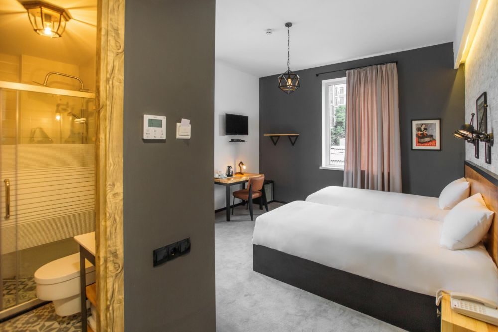 TIMBER BOUTIQUE HOTEL