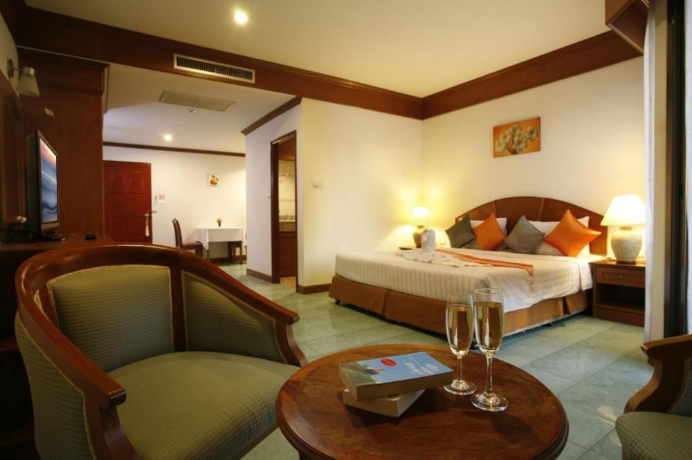 JIRAPORN HILL RESORT PATONG