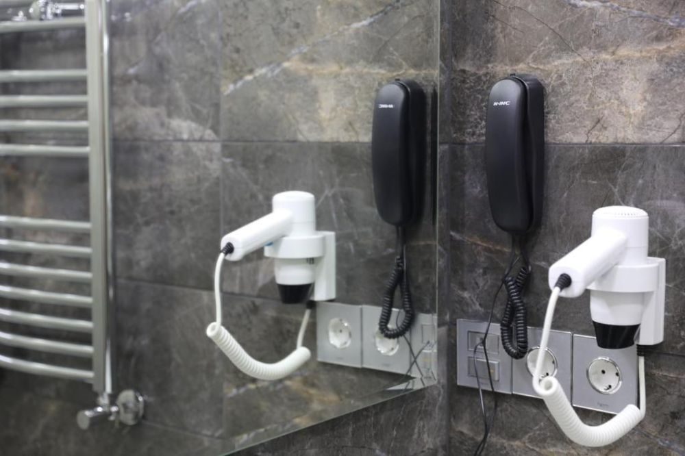 Home Suites Hotel