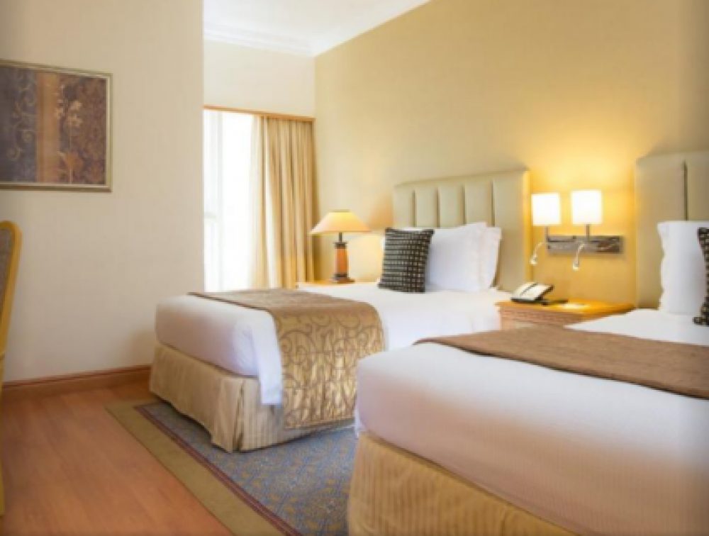 Millennium Plaza Downtown Hotel (ex. Crowne Plaza Dubai Sheikh Zayed Road)