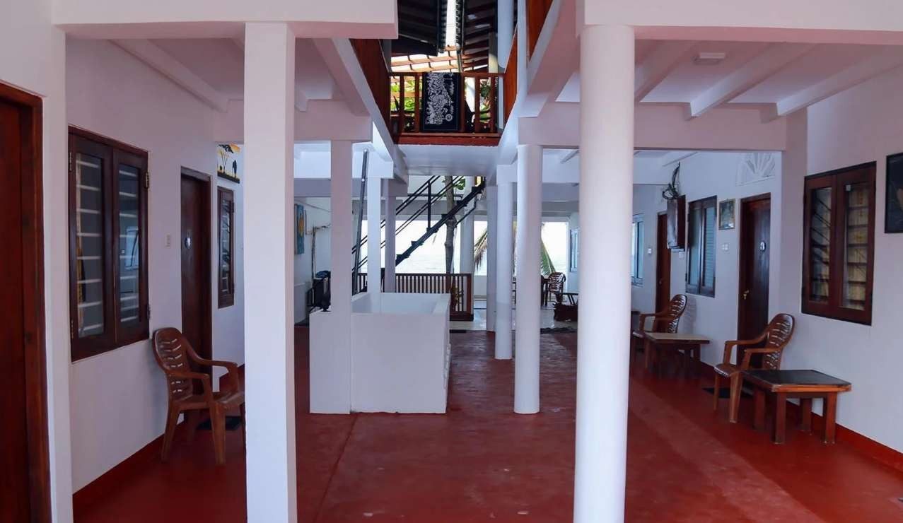 Hansa Surf Hotel (ex Polina Beach Hikkaduwa)