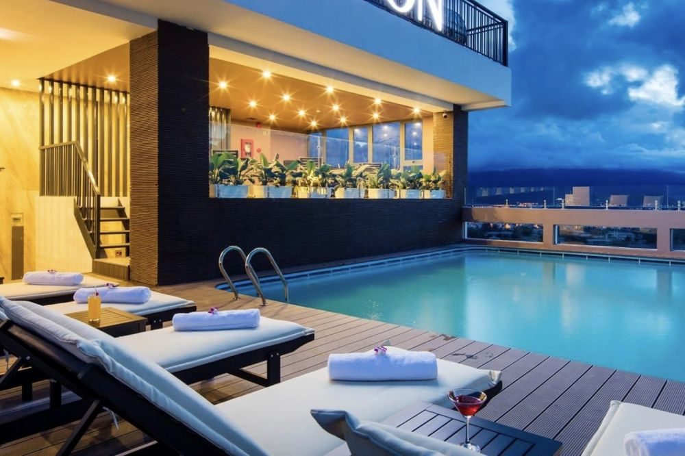 Meriton Nha Trang Hotel