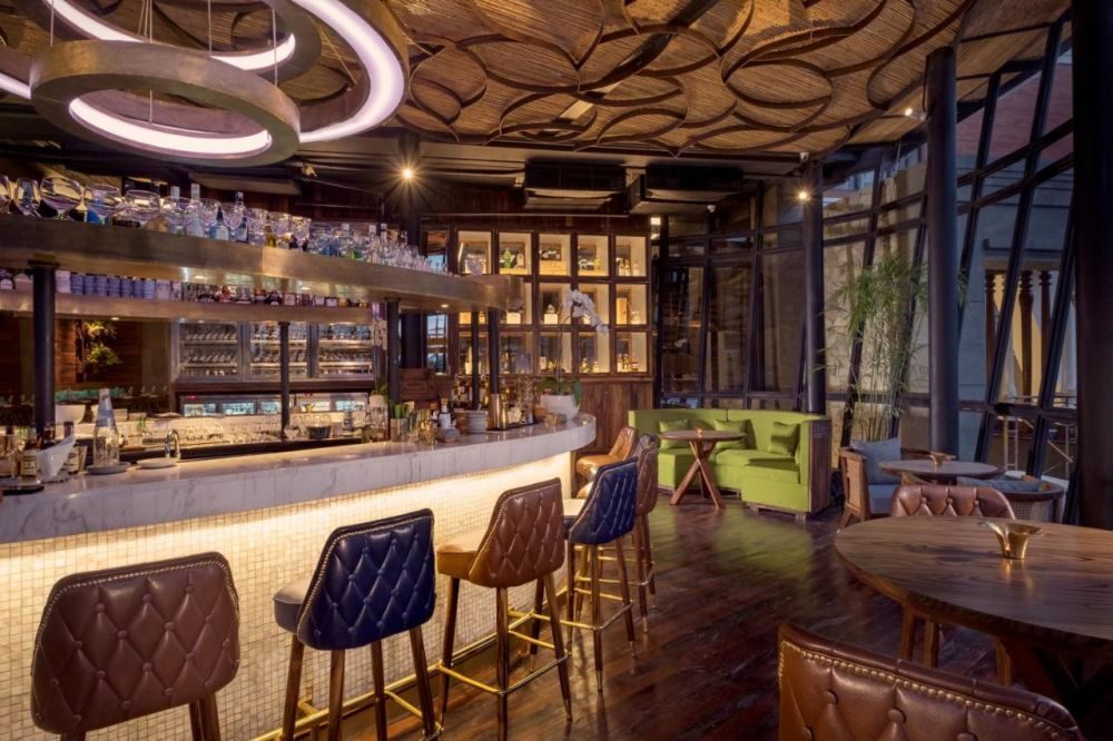 Jambuluwuk Oceano Seminyak Bali