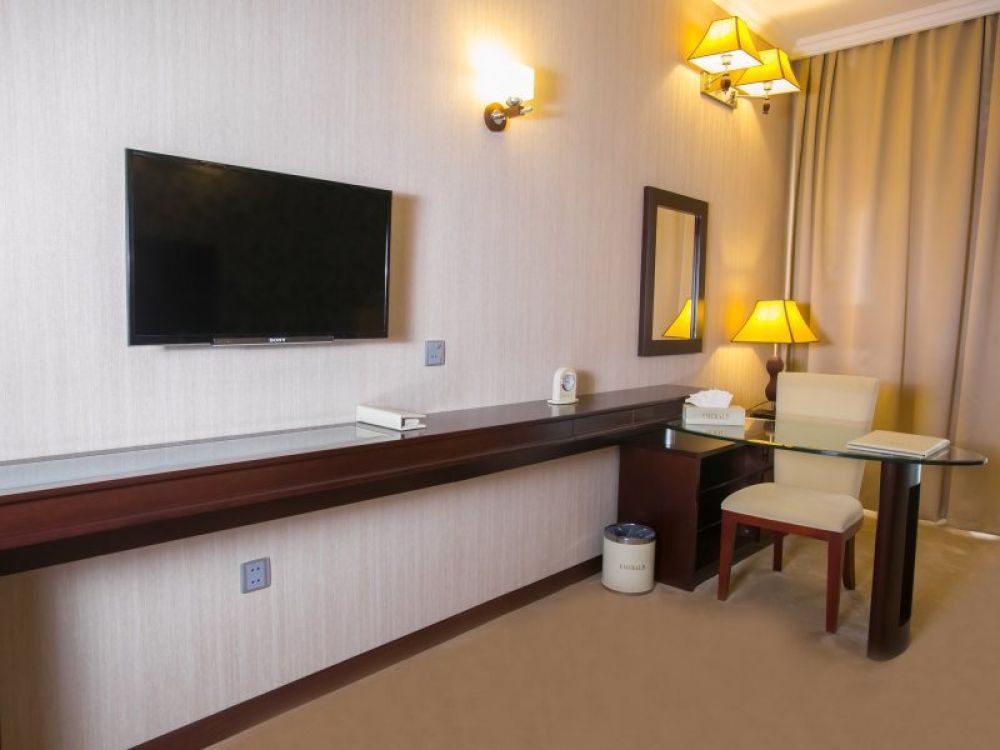Emerald Hotel