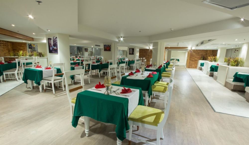 Swiss Heaven Sharming Inn Hotel (ex. Sharming Inn Hotel)