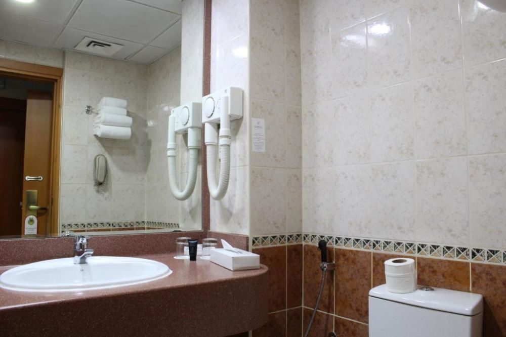 Concorde Deira Hotel (ex.Golden Tulip Deira Hotel)