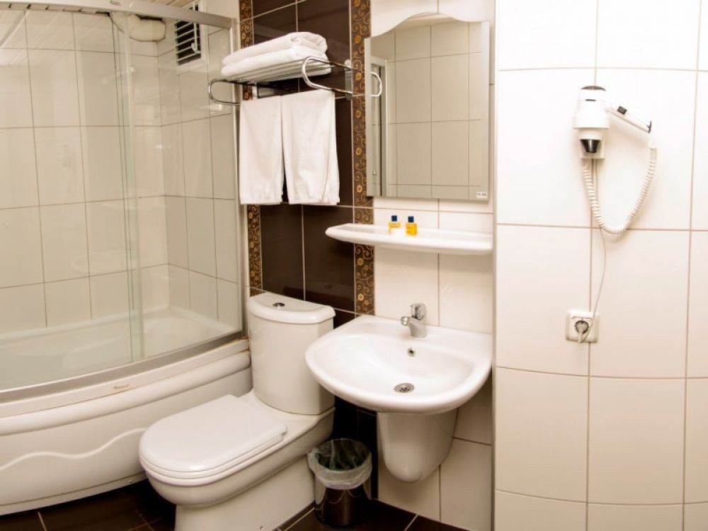 TAYHAN HOTEL