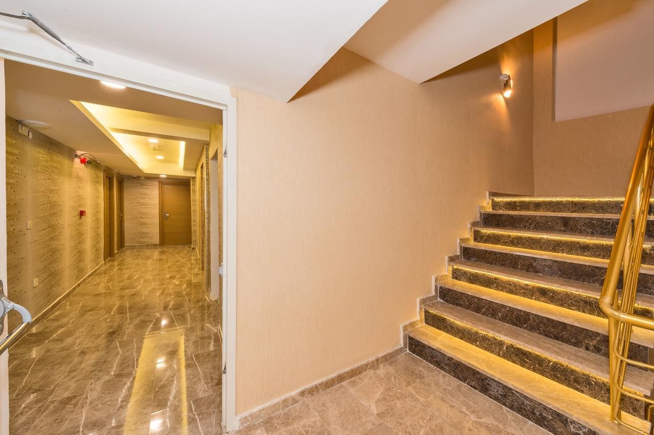 GRAND PAMIR HOTEL