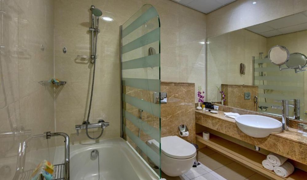 Al Khoory Executive Hotel
