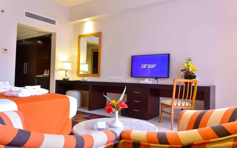 Parrotel Lagoon Resort
