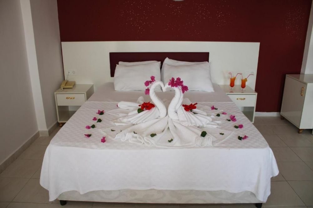MAX NOVA HOTEL