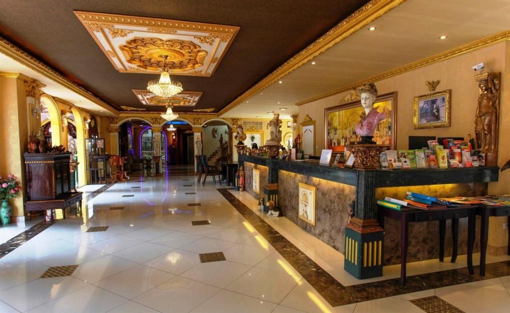 Rita Resort & Residence