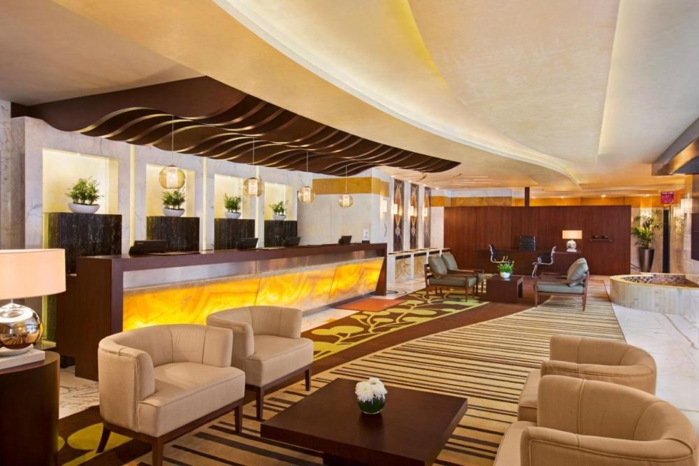 Sunday Signature Hotel & Residences (ex. Doubletree By Hilton Hotel & Residence)