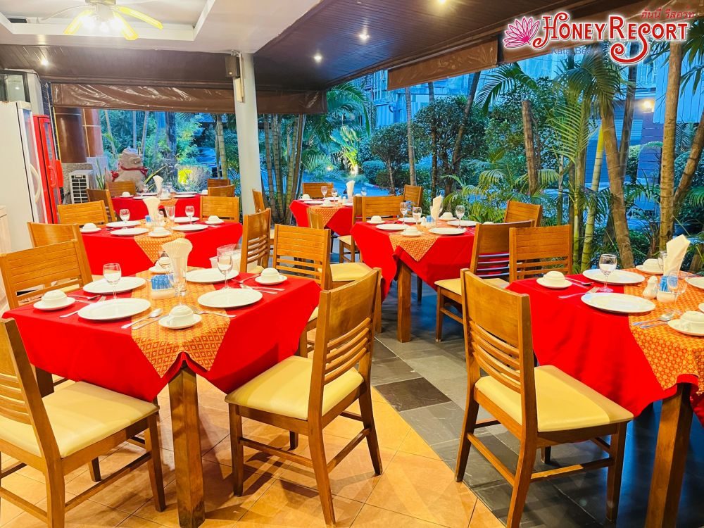 HONEY RESORT