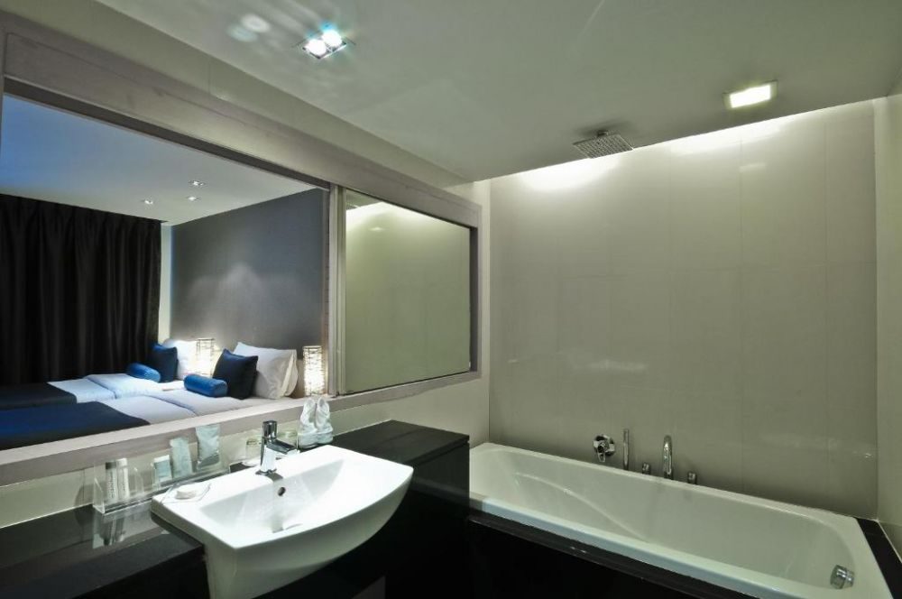 ASHLEE HEIGHTS HOTEL PATONG