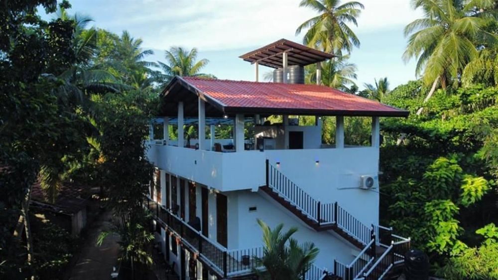 Otel fotoğrafları Rainbow Villa