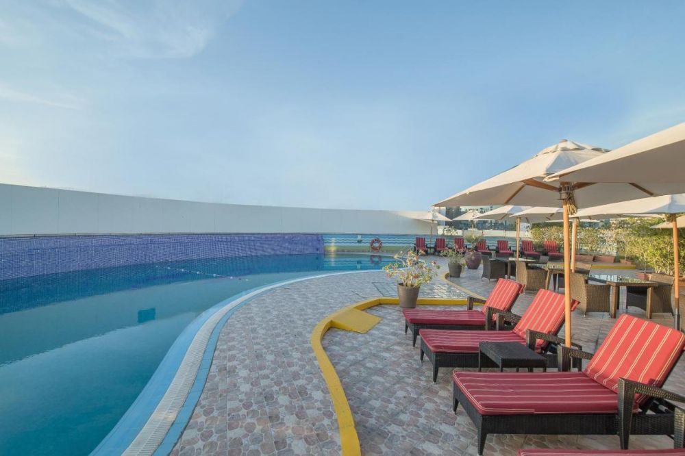 Sunday Holiday International Hotel (ex. Holiday International Hotel Embassy District)