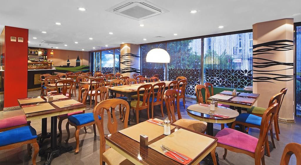 ALL SEASONS HOTEL