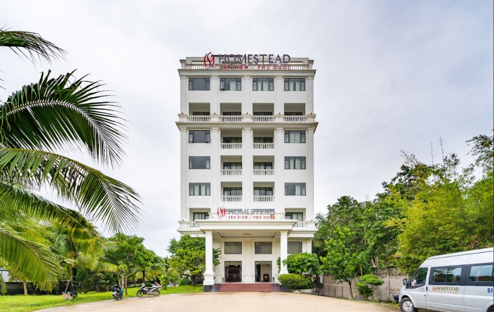 Homestead Sea View Phu Quoc Hotel