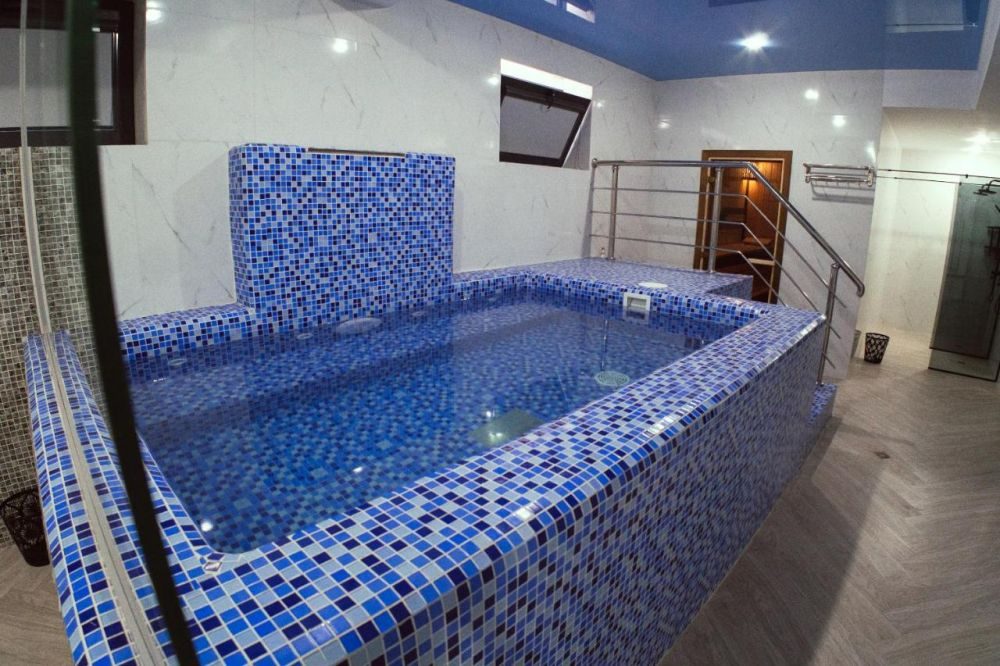 Shymkent Park Hotel