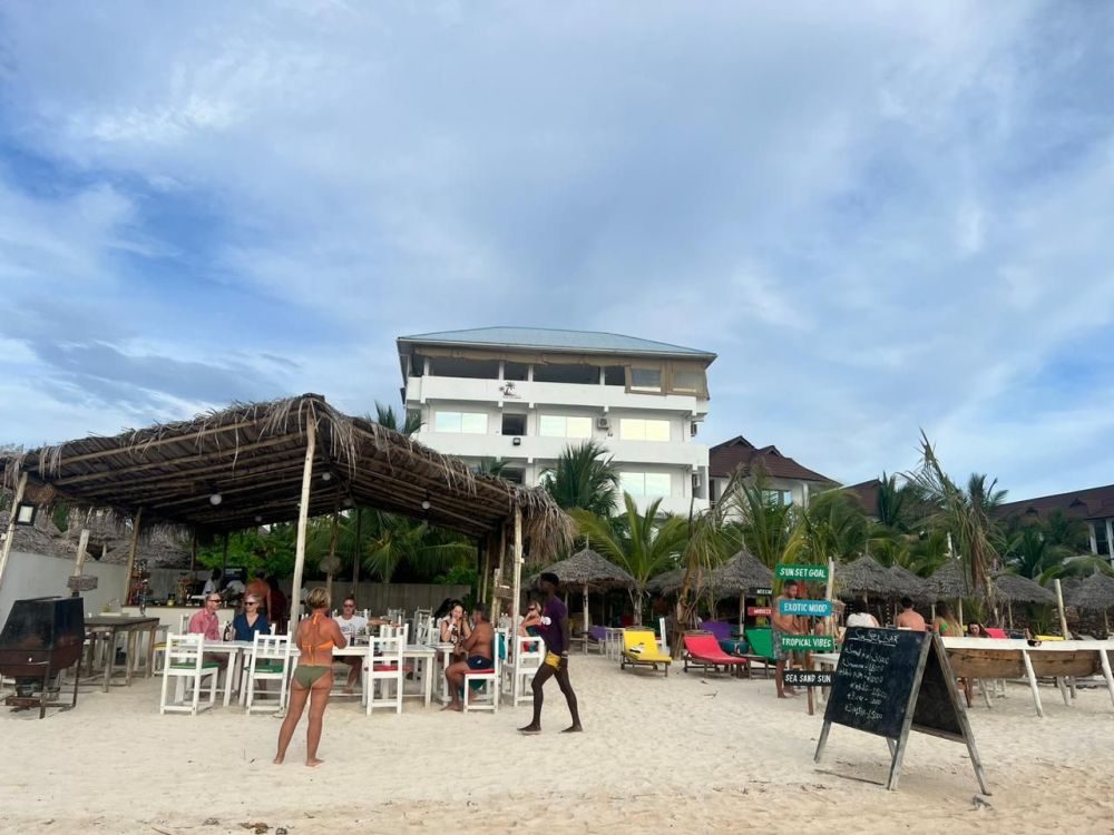 Sun Sea Bar Hotel