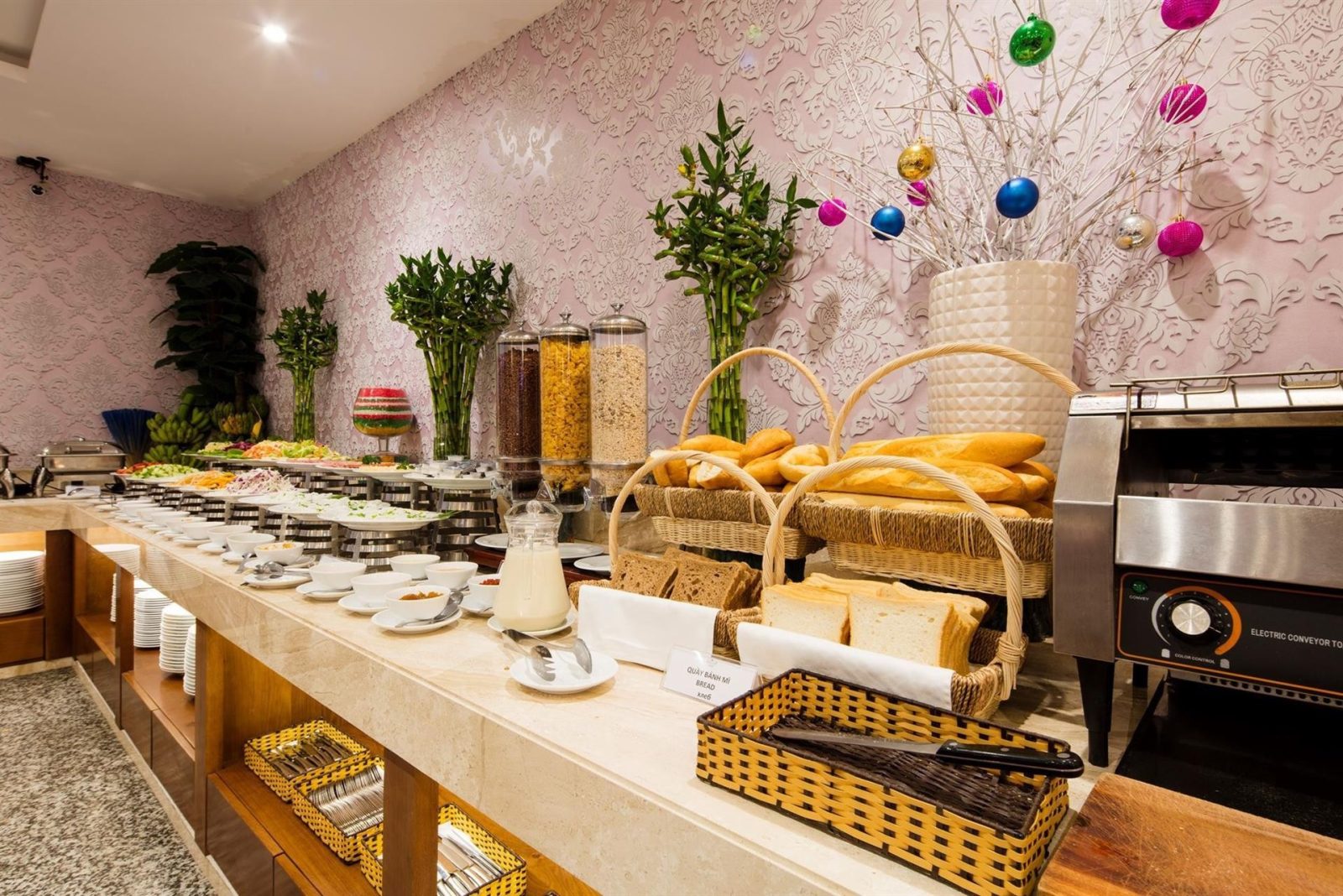 Galliot Hotel Nha Trang