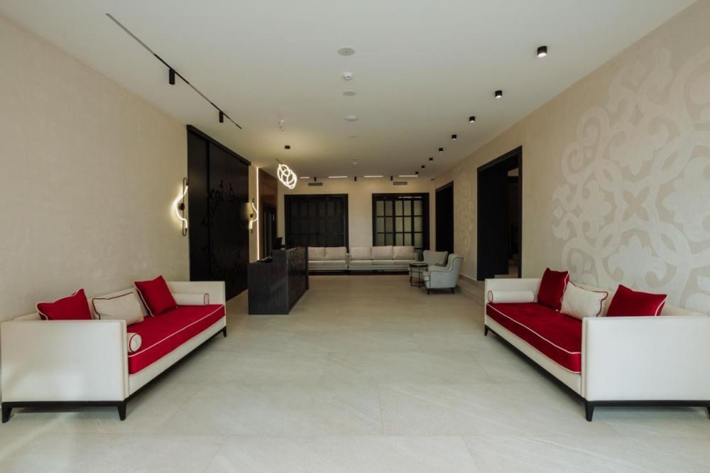 Aurum Garden Hotel
