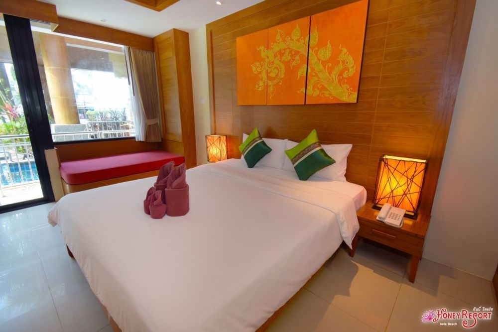 HONEY RESORT