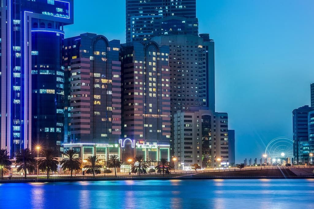 Otel fotoğrafları Golden Tulip Sharjah