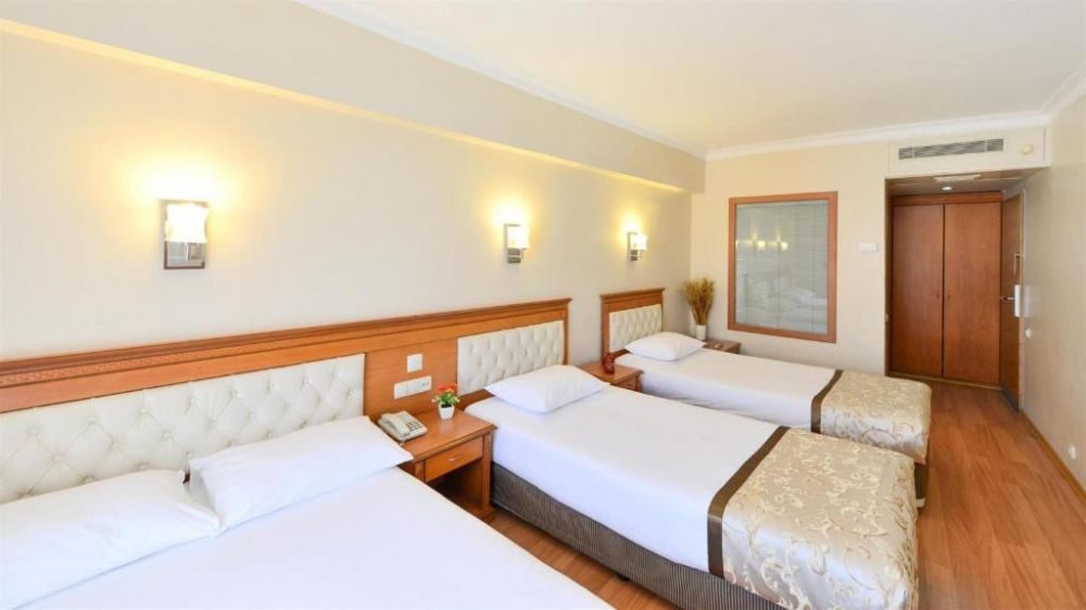 PRESTIGE HOTEL