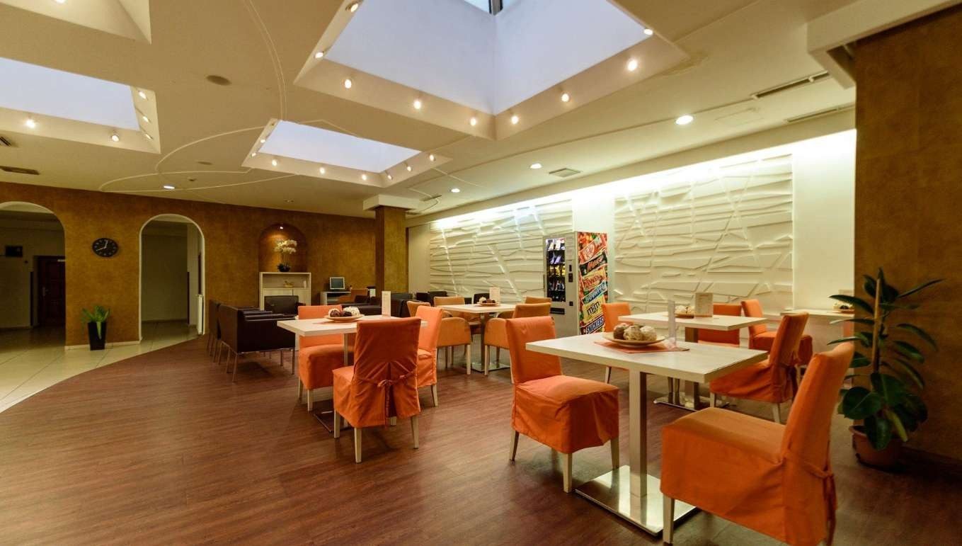 Star City Hotel