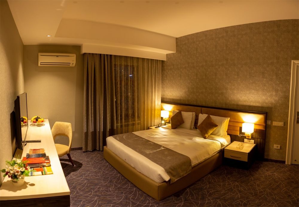 Parkway Inn