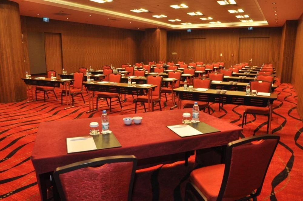 CROWNE PLAZA ISTANBUL HARBIYE