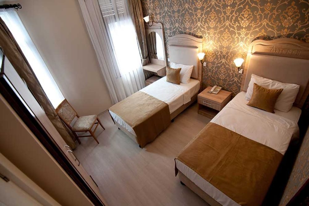 ARTEFES HOTEL