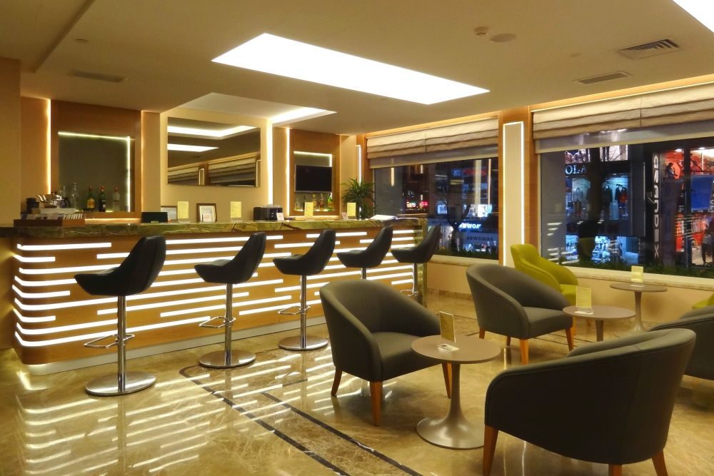 PRESTIGE HOTEL