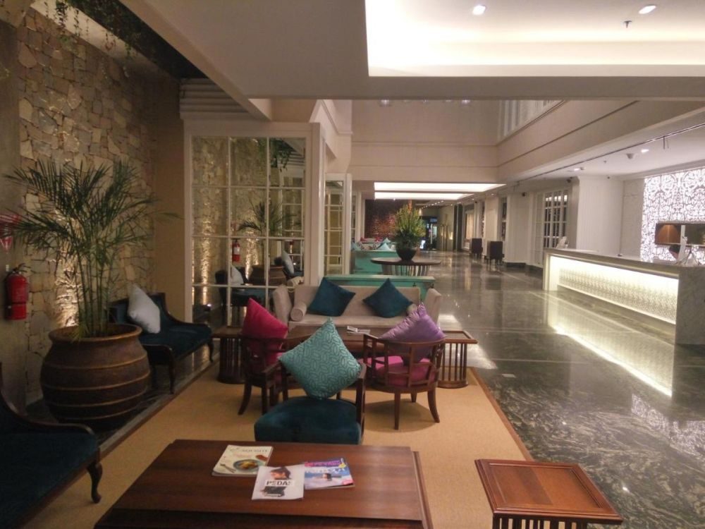Jambuluwuk Oceano Seminyak Bali