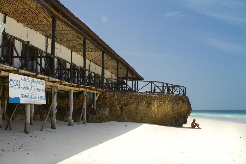Amaan Beach Bungalows