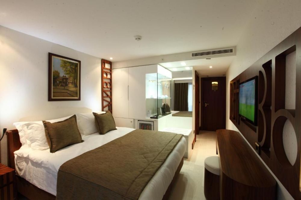 VICTORY HOTEL & SPA