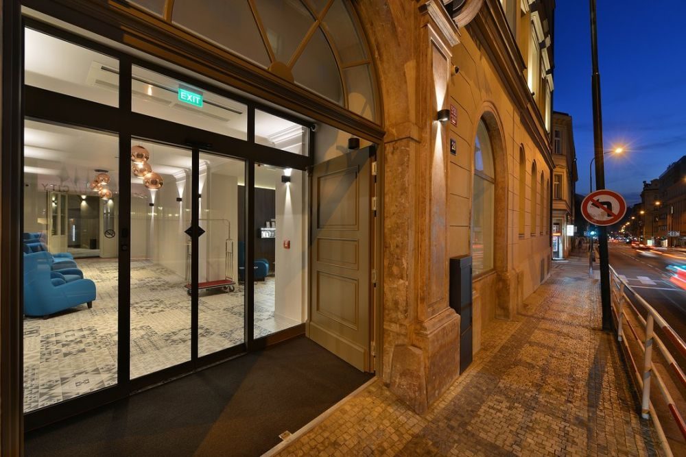New Town Ea Hotel