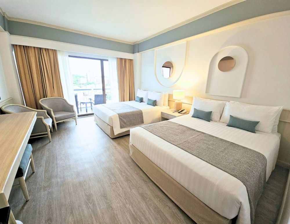 Cosy Beach Hotel
