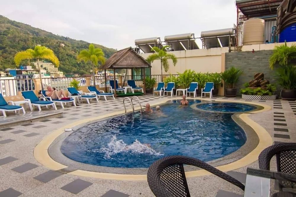 Фото отеля PATONG HEMINGWAYS HOTEL